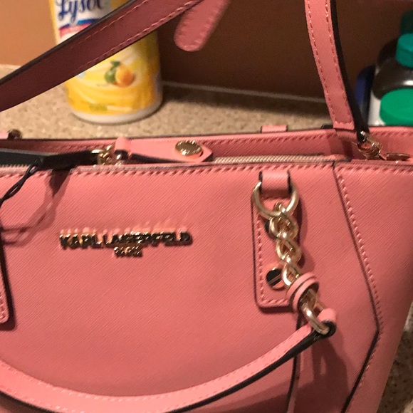 Hand bag NWT - Picture 3 of 8